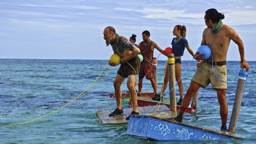 Survivor Finale Preview Frontrunner Jesse Falls Behind In Last