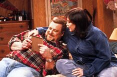 Roseanne Barr and John Goodman in the finale of Roseanne