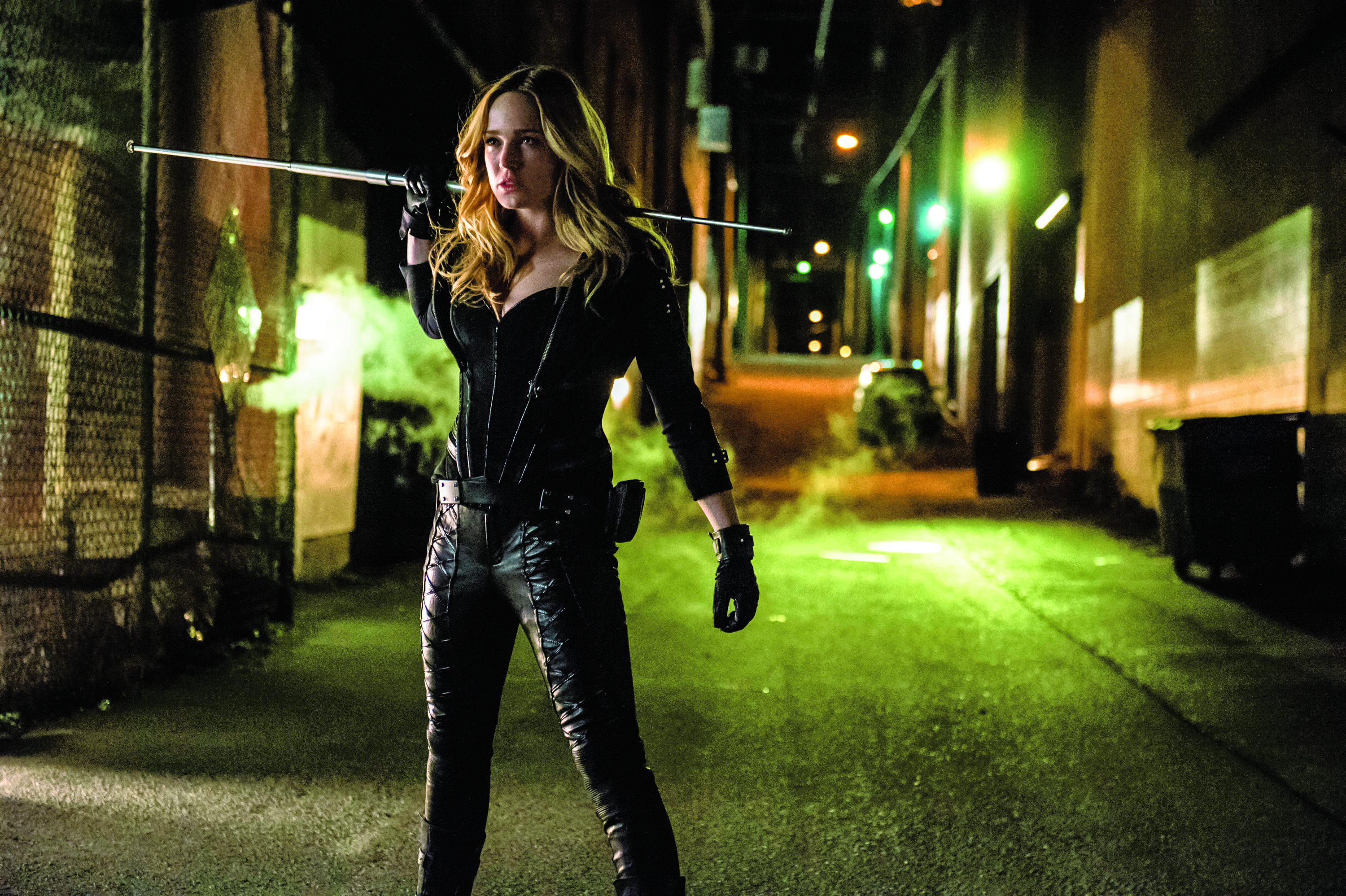 Caity lotz arrow