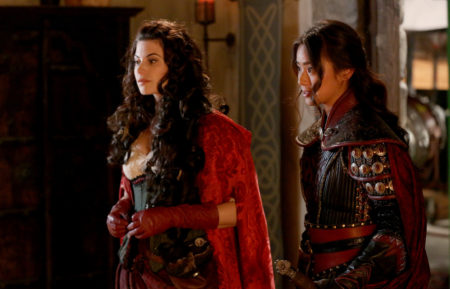Once Upon a Time - Meghan Ory as Ruby and Jamie Chung as Mulan