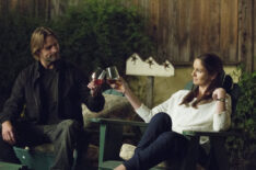 Josh Holloway as Will Bowman, Sarah Wayne Callies as Katie Bowman in Colony - Pilot