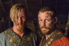 Jasper Pääkönen as King Harald Finehair and Peter Franzén as Halfdan the Black in Vikings