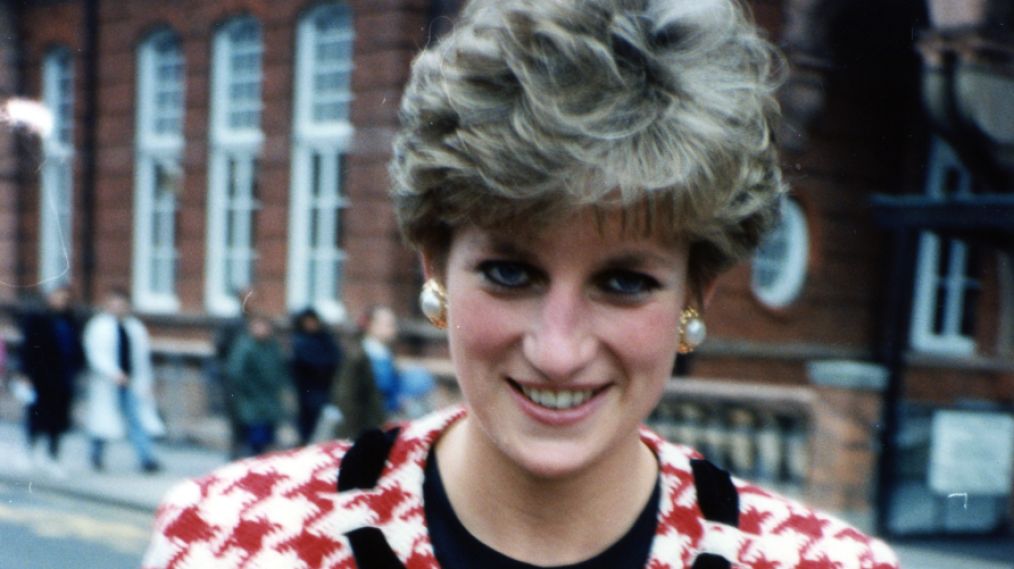 Smithsonian Channel Honors Princess Diana With 2 New Specials About Her ...