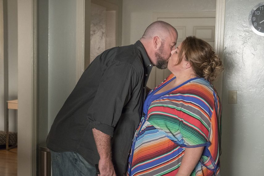 THIS IS US -- "Toby" Episode 304 -- Pictured: (l-r) Chris Sullivan as Toby Damon, Chrissy Metz as Kate Pearson -- (Photo by: Ron Batzdorff/NBC)