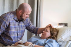 Chris Sullivan as Toby Damon, Chrissy Metz as Kate Pearson in This Is Us - Season 3