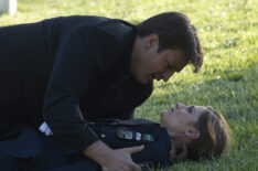Nathan Fillion and Stana Katic in Castle - Season 3