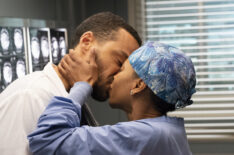 Jesse Williams as Jackson and Kelly McCreary as Maggie in Grey's Anatomy - Season Fifteen