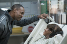 Jason George as Ben and Chandra Wilson as Miranda in Grey's Anatomy - Season Fourteen