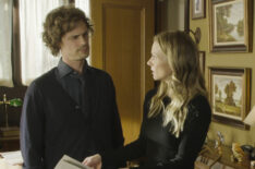 Criminal Minds - Night Lights - Matthew Gray Gubler (Dr. Spencer Reid), A.J. Cook (Jennifer Jareau)