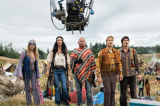 Caity Lotz, Tala Ashe, Dominic Purcell, Nick Zano, and Brandon Routh behind the scenes of DC Legends of Tomorrow Ep. 401b -- 'The Virgin Gary'