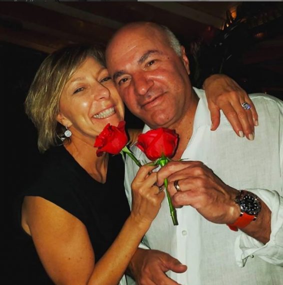 Mark Cuban and Wife Tiffany Stewart's Love Story - Shark Tank Star's Life  with Kids