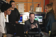 Diona Reasonover as Forensic Scientist Kasie Hines, Wilmer Valderrama as NCIS Special Agent Nicholas 'Nick' Torres, Sean Murray as NCIS Special Agent Timothy McGee, Emily Wickersham as NCIS Special Agent Eleanor 'Ellie' Bishop in NCIS - 'In the Wind'