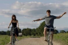 Daisy Edgar-Jones and Paul Mescal on bikes in 'Normal People'