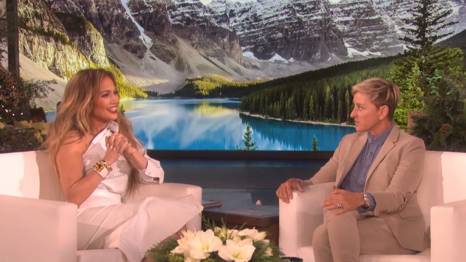 Ellen Degeneres To Resume Talk Show From Home Video 