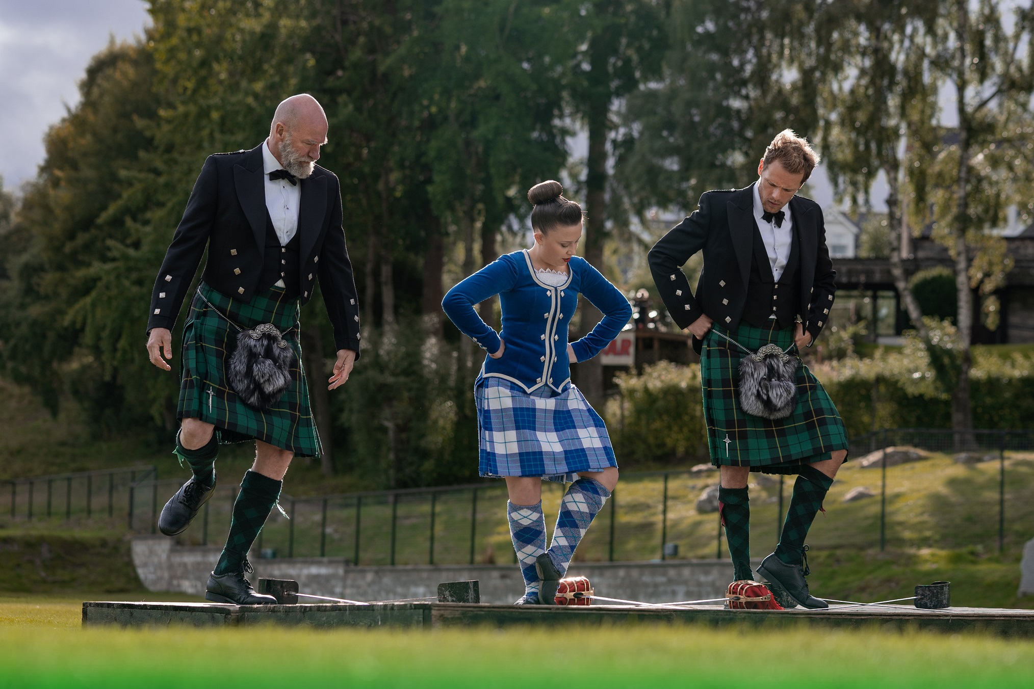 Men In Kilts Sam & Graham Talk Outlander Plus Do A Little Song.