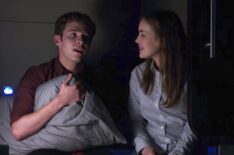 Iain De Caestecker as Leo Fitz and Elizabeth Henstridge as Jemma Simmons in Agents of Shield