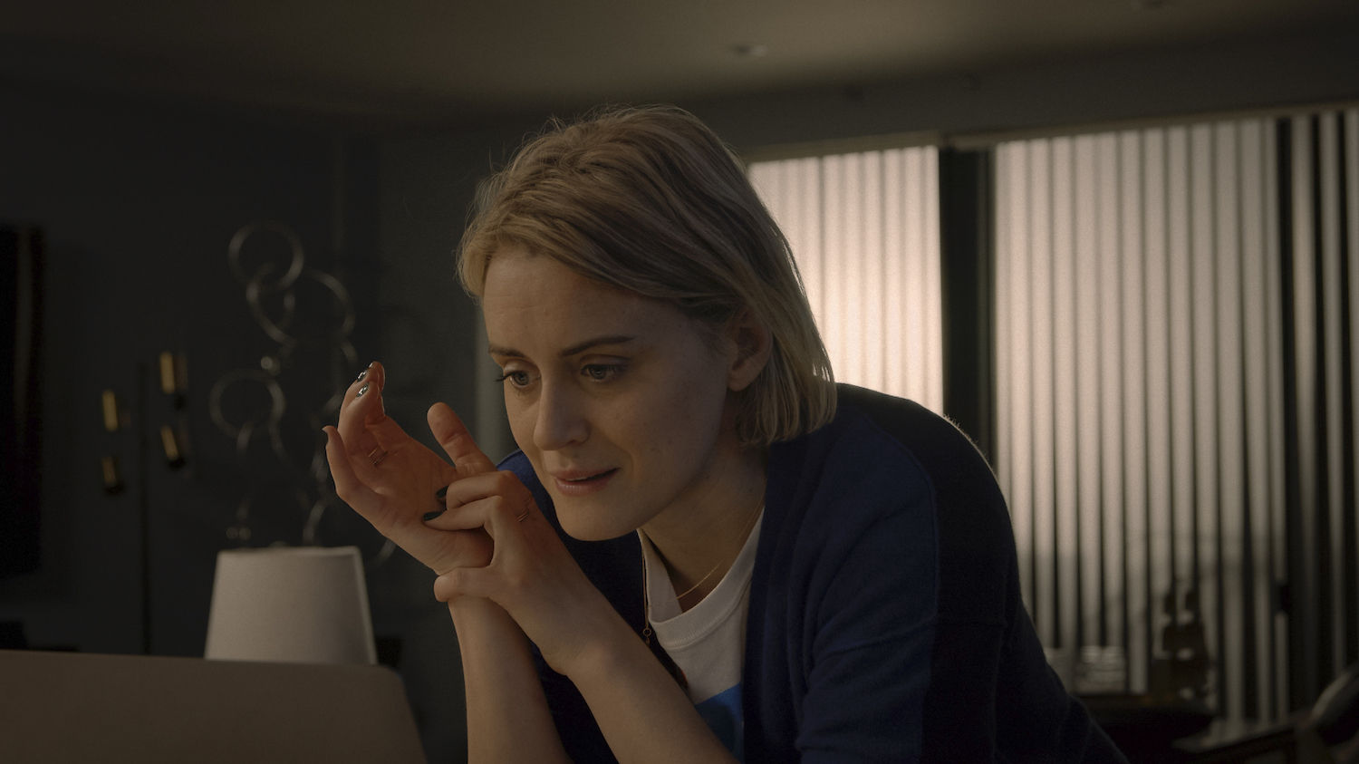 The Bite Taylor Schilling Lily Leithauser