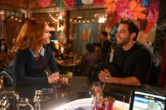 Jane Levy as Zoey and Skylar Astin as Max in Zoey's Extraordinary Playlist - Season 2 Episode 9