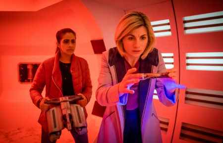 'Doctor Who' Stjärnor Mandip Gill och Jodie Whittaker