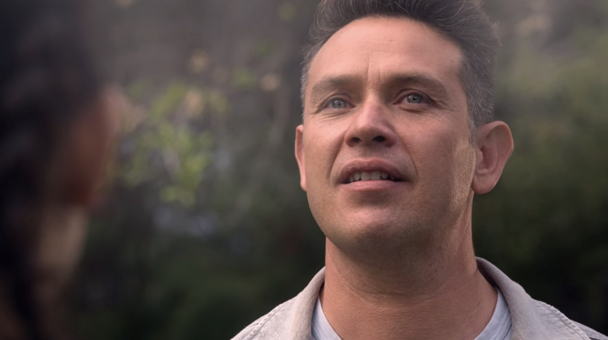 Kevin Alejandro as Dan in Lucifer