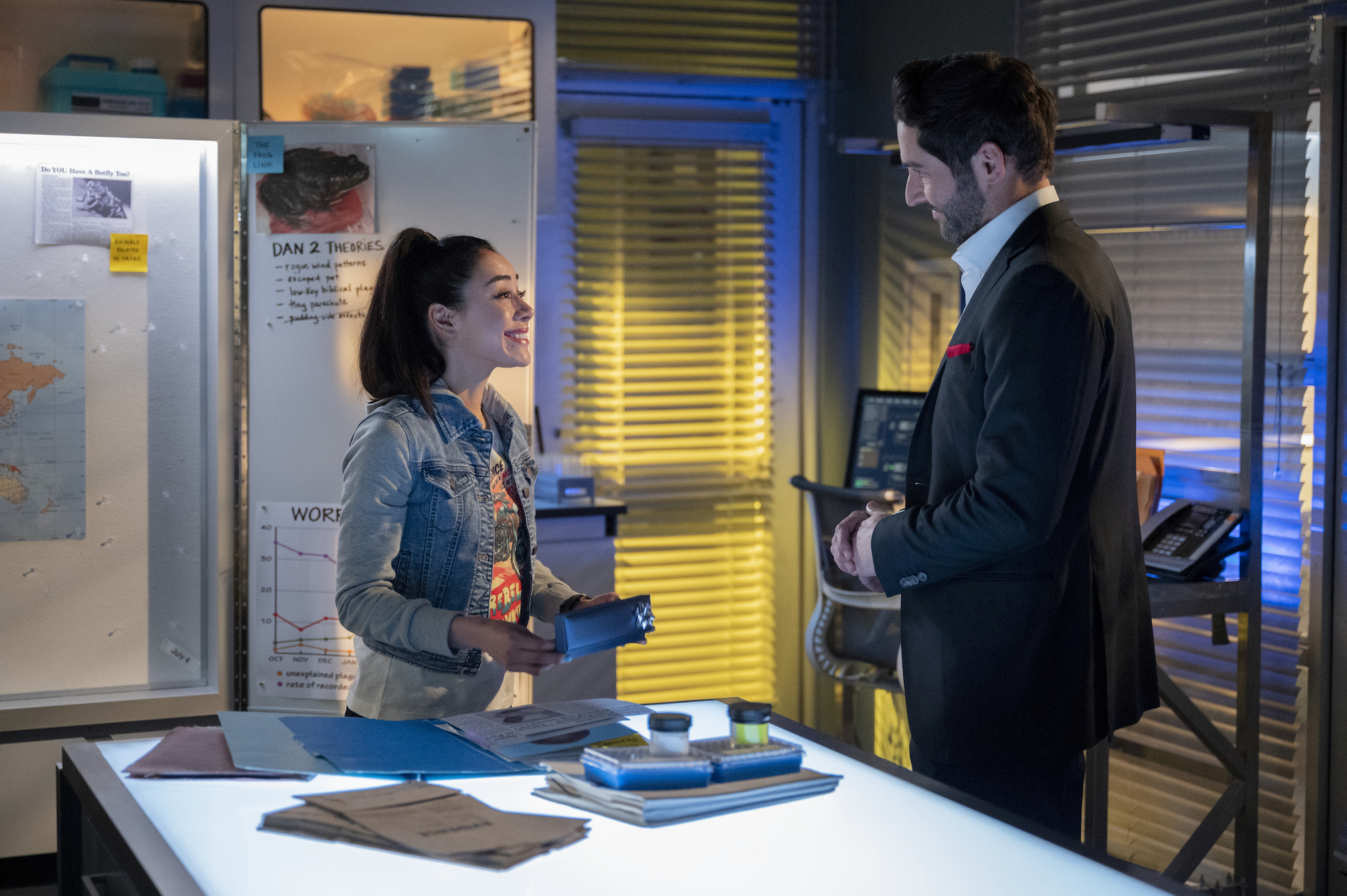 Aimee Garcia as Ella, Tom Ellis as Lucifer in Lucifer