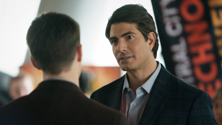 'The Flash' Season 8 Premiere: Brandon Routh Returns as Ray Palmer for ...