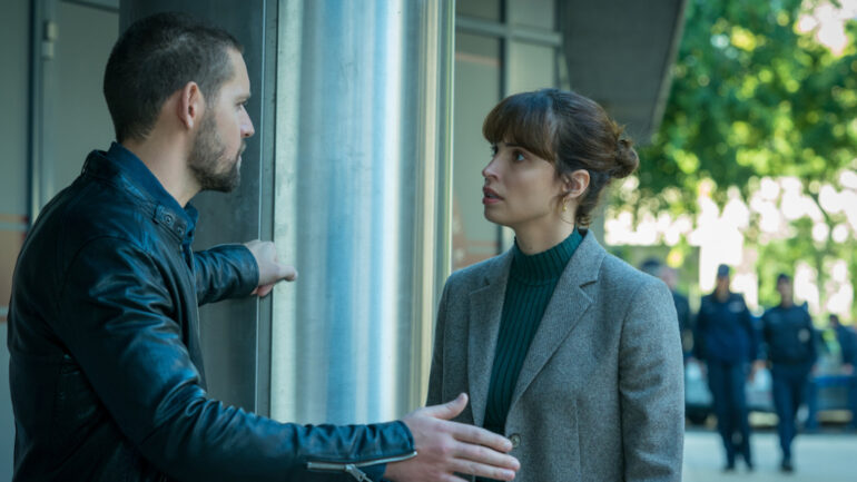 'FBI: International's Heida Reed on Why Jamie & Scott's Relationship ...