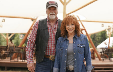 Rex Linn and Reba McEntire in Big Sky