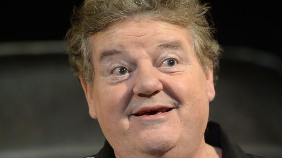 'Harry Potter' Actor Robbie Coltrane Dies At 72