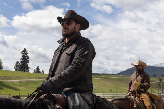 'Yellowstone': Inside Governor John Dutton Waging War, Jamie's Rage In ...