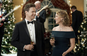 Christmas Wishes & Mistletoe Kisses - Hallmark Channel Movie - Where To Watch