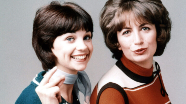 'Laverne & Shirley,' 'I Love Lucy' & More Essential Sitcoms Head to ...