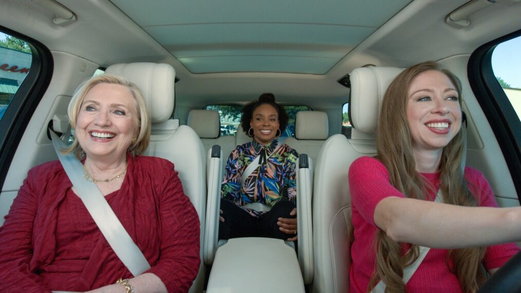 Carpool Karaoke See Hillary And Chelsea Clinton Sing Aretha Franklin With Amber Ruffin Video 