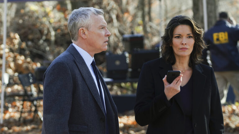 'FBI': Alana De La Garza Explains How Isobel Deals With Cold Case That ...