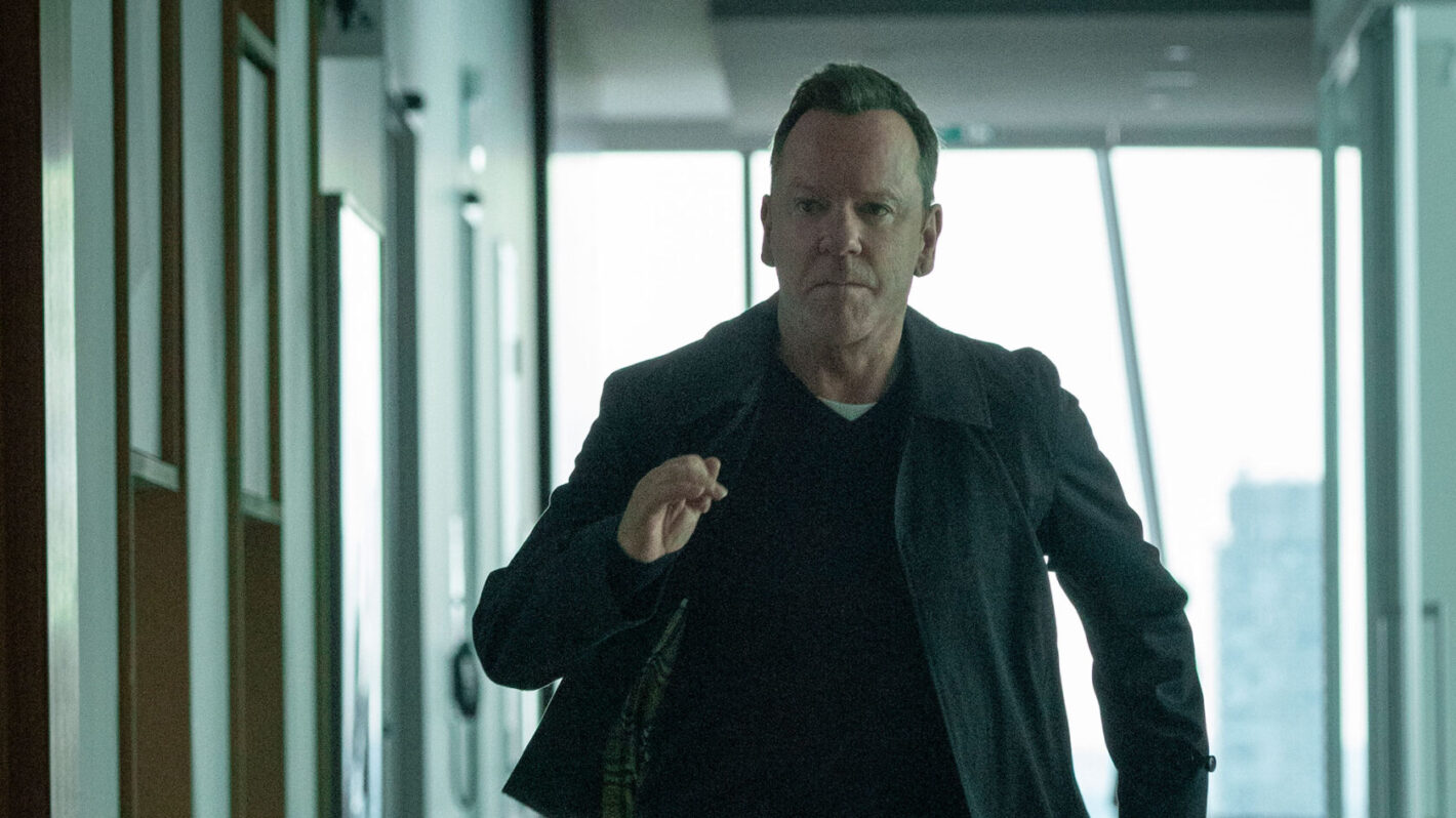 Kiefer Sutherland Is Back With A Vengeance On Tv In Paramounts Rabbit Hole 4182