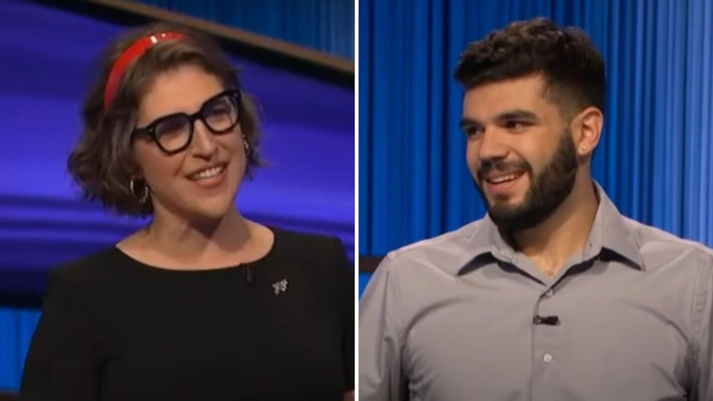 'Jeopardy!' Player Gushes Over Former Celebrity Crush Mayim Bialik