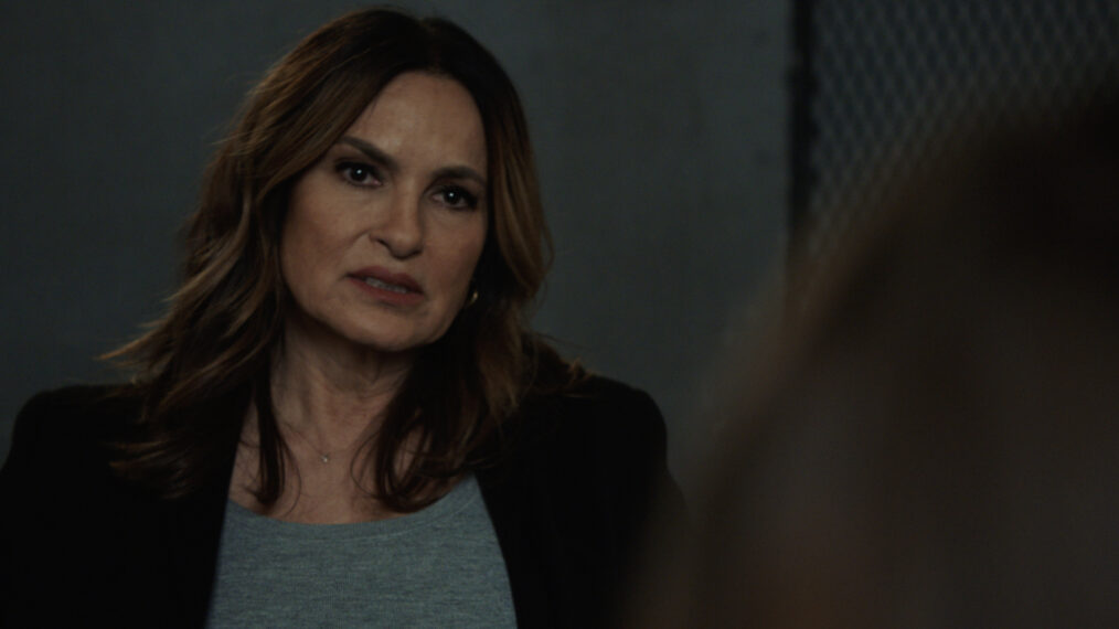 'Law & Order: SVU' Sneak Peek: Benson Gets Pushback Trying to Help Teen ...