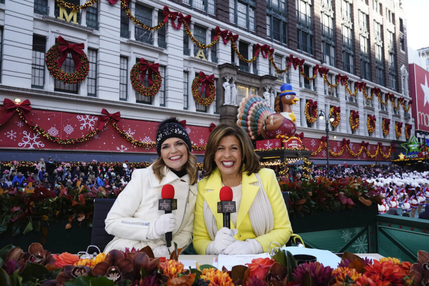 Savannah Guthrie and Hoda Kotb host the 2022 Macy's Thanksgiving Day Parade