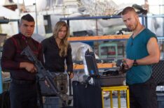 Victor Ortiz, Ronda Rousey, and Glen Powell in The Expendables 3