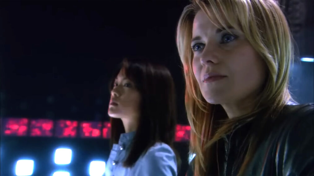 Grace Park as Boomer and Lucy Lawless as D'Anna in 'Battlestar Galactica'