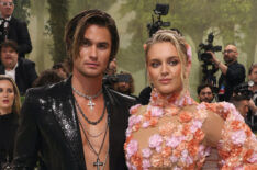 Chase Stokes and Kelsea Ballerini attend The 2024 Met Gala Celebrating 'Sleeping Beauties: Reawakening Fashion' at The Metropolitan Museum of Art on May 06, 2024 in New York City