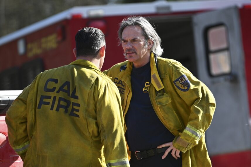 Kevin Alejandro as Manny Perez and Billy Burke as Vince Leone in 'Fire Country' Season 2 Episode 9 "No Future, No Consequences"