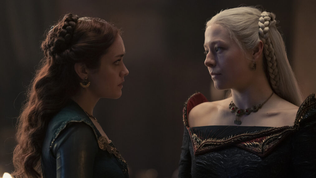 Olivia Cooke as Alicent Hightower, Emma D'arcy as Rhaenyra Targaryen in 'House of the Dragon'