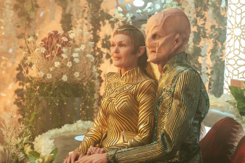 Tara Rosling as President T'Rina and Doug Jones as Saru in the 'Star Trek: Discovery' Series Finale "Life, Itself"