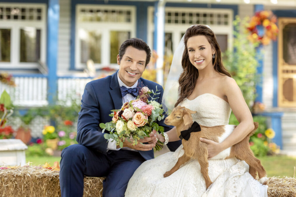 Lacey Chabert and Brennan Elliott in 'All of My Heart: The Wedding'