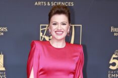 Kelly Clarkson at the Daytime Emmys 2024