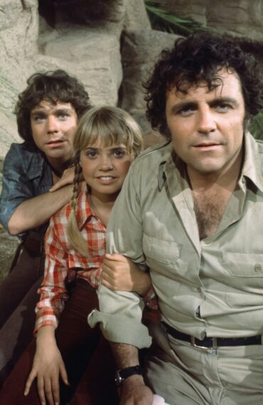 Wesley Eure, Kathy Coleman, Spencer Milligan in Land of the Lost