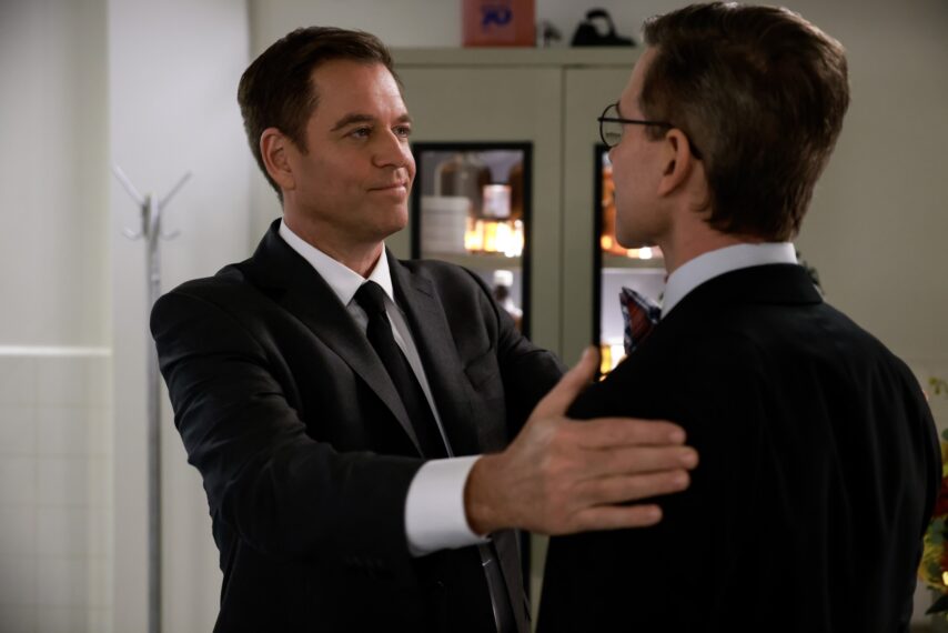 Michael Weatherly as Anthony DiNozzo and Brian Dietzen as Jimmy Palmer in 'NCIS' Season 21 Episode 2 "The Stories We Leave Behind"