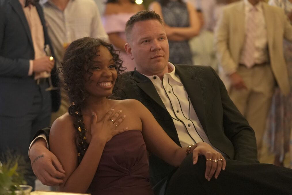 Sierra McClain as Grace and Jim Parrack in Judd in '9-1-1: Lone Star'