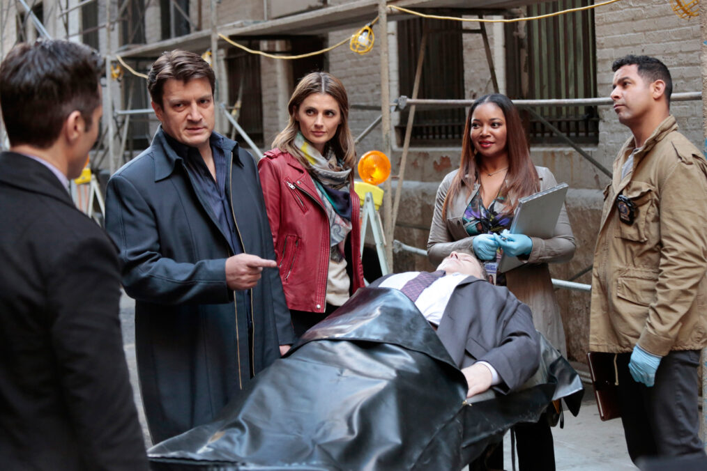 Seamus Dever, Nathan Fillion, Stana Katic, Tamala Jones, Jon Huertas in 'Castle' - 'Habeas Corpse' - Season 7, Episode 19